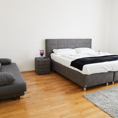 Gardeneden Apartments Wina Bagian luar foto