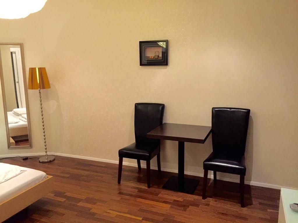 Gardeneden Apartments Wina Bagian luar foto