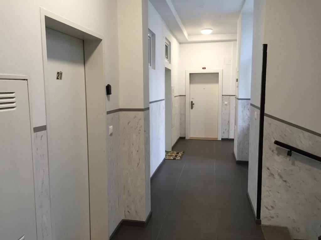 Gardeneden Apartments Wina Bagian luar foto