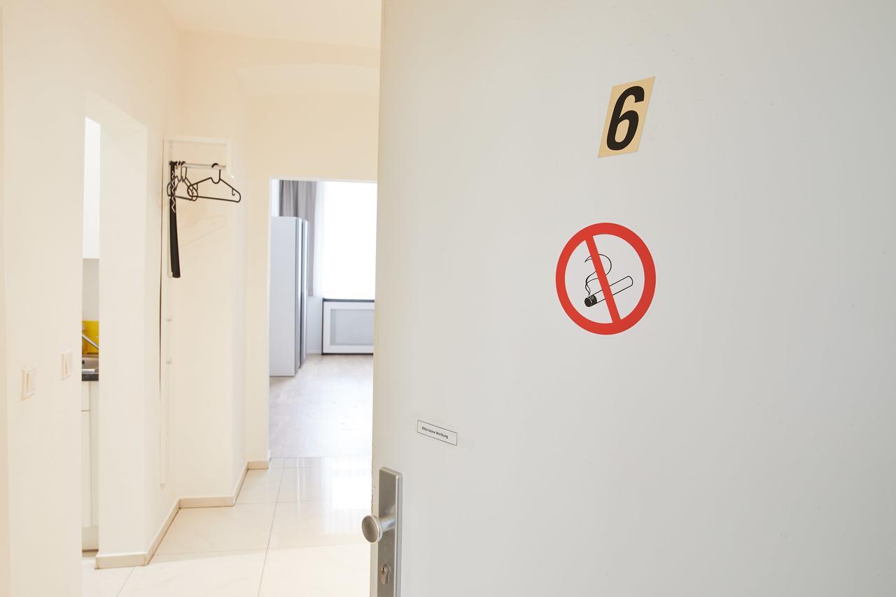 Gardeneden Apartments Wina Bagian luar foto