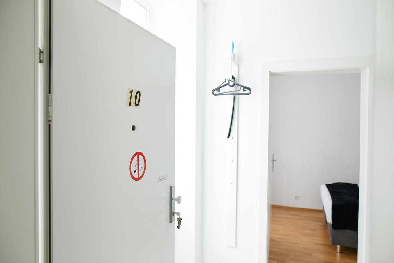 Gardeneden Apartments Wina Bagian luar foto