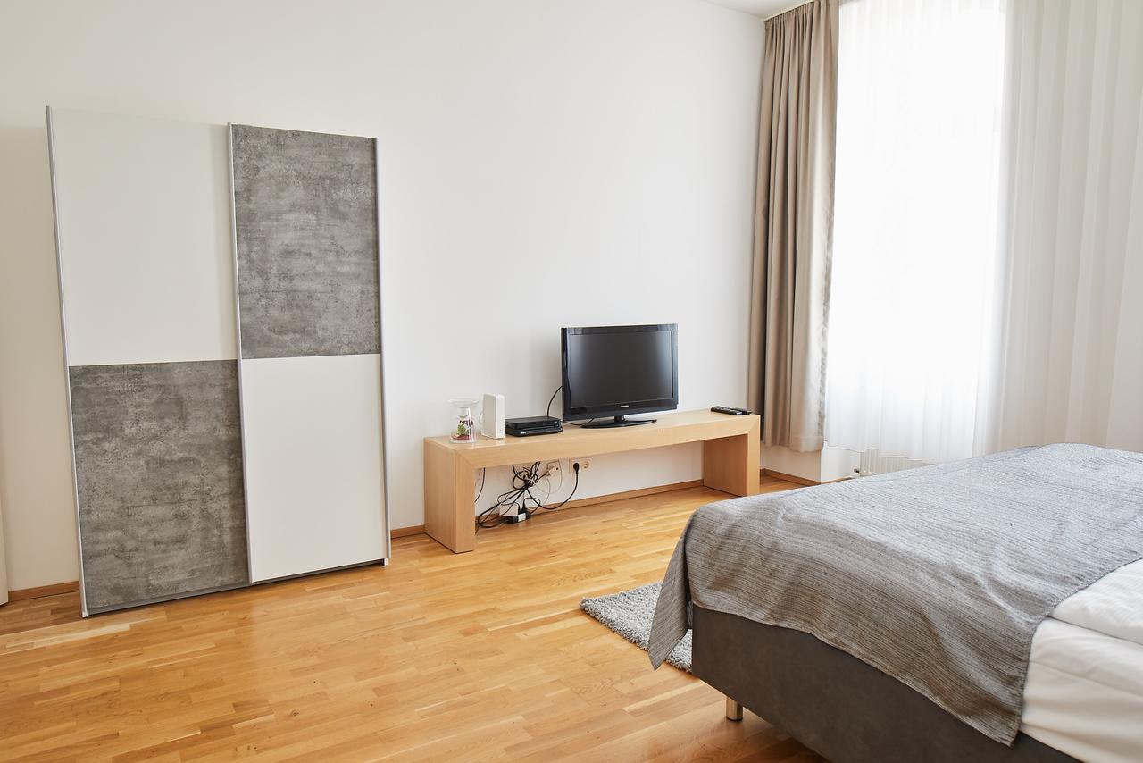 Gardeneden Apartments Wina Bagian luar foto